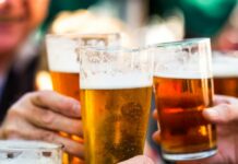 Mygg liker øldrikkere som nylig har hatt sex