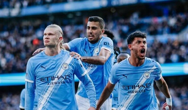 Guardiola forsvarer de ville feiringsscenene til Haaland og City-spillerne